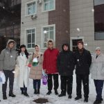 Astana Tibbiyot Universitet oldida